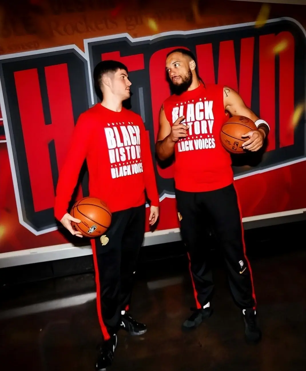 中锋亚当斯, 格林本场比 中锋亚当斯, 格林本场比